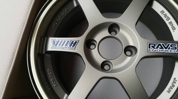 ล้อ TE37 งานSRR ขอบ15X7 ออฟ+35 ปั๊มครบ วงละ 2,500 บาท