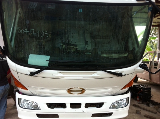 ปิดการขายครับขอบคุณท่านลูกค้จาก อ วาริชภูมิ รับรถกับบ้านเรียบร้อยเมก้าคันงาม  ขาย  เมก้า 215 แรงม้า  นำเข้า อุปกรณ์ครบ ต่อดั้มเรียบร้อยคับ  พร้อมเล่มทะเบียน