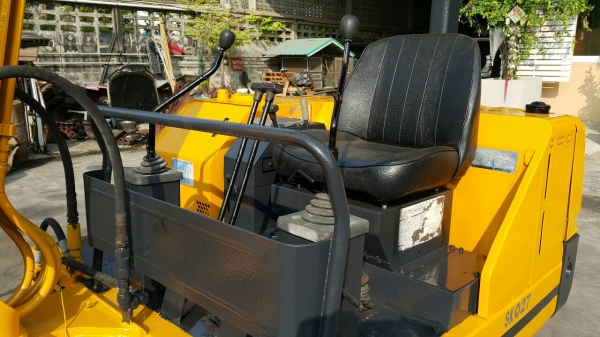 ขาย รถขุด KOBELCO รุ่น SK027 มือสองญี่ปุ่น แทร็กเหล็ก สลักแน่น มีไลน์ ใส่หัวกระแทกได้ มือถือ/LINE ID : 0818753444 ขาย รถขุด KOBELCO รุ่น SK027 มือสองญี่ปุ่น แทร็กเหล็ก สลักแน่น มีไลน์ ใส่หัวกระแทกได้ มือถือ/LINE ID : 0818753444