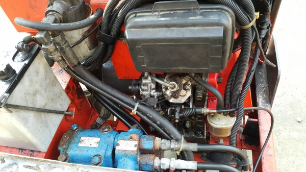 ขาย รถขุดจิ๋ว IHI รุ่น IS4GX มือสองญี่ปุ่น แทร็กยาง เครื่องดีเซล สตารท์ติดง่าย ขนาดเทียบเท่า PC03   มือถือ/LINE ID : 0818753444