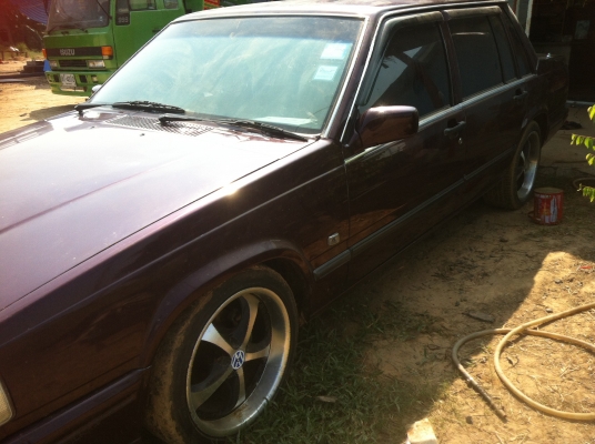 ขายรถเก๋งวอลโว่ 70000 บาท โทร0862465934