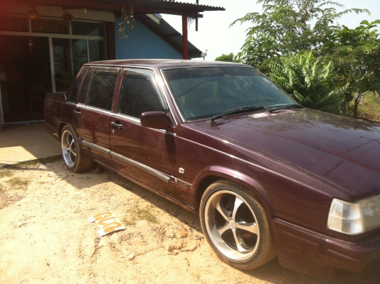 ขายรถเก๋งวอลโว่ 70000 บาท โทร0862465934