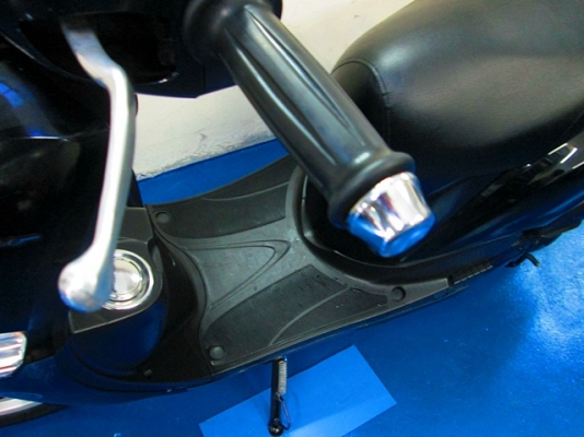 filano สีดำล้วน อมตะ เข้มสวย รุ่นพิเศษ ครอบไมล์ ฝาถังน้ำมัน ปลายแฮนด์ ชุบโคลเมี่ยม สวยงามยิ่งขึ้น รถเดือน กันยายน ปี56 ไมล์ 5 พันโล  31900