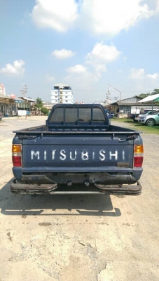 รถมิตซูบิชิ L200 ไซโคลน ตอนเดียว