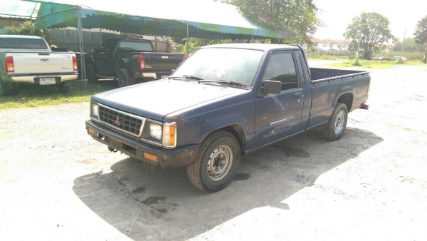 รถมิตซูบิชิ L200 ไซโคลน ตอนเดียว