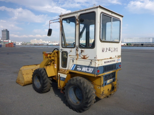 รถตักล้อยางขนาดเล็ก โคมัตสุ WA30-2-8363