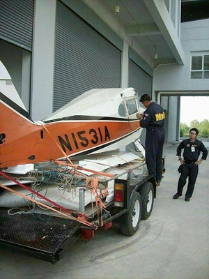 ขายเครื่องบินปีกบน