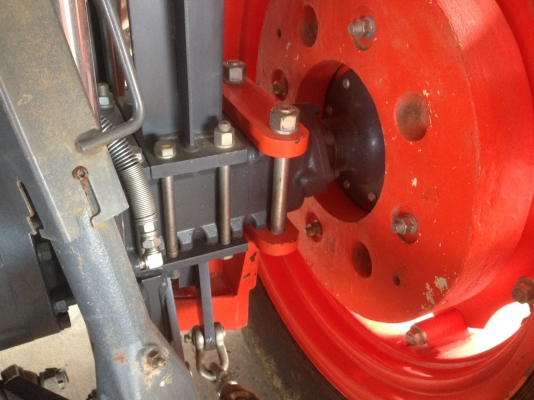 ดาวน์ 95,000 บาท KUBOTA M108S พร้อมใบดันหน้า ชั่วโมง 879 ดาวน์ 95,000 บาท KUBOTA M108S พร้อมใบดันหน้า ชั่วโมง 879