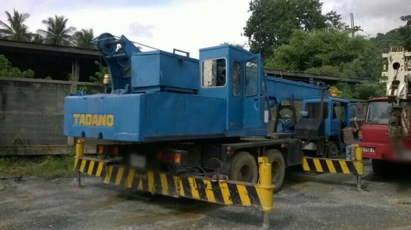 ขายรถเครน 10 ล้อ ทานาโด้ ทีแอว 201 ปั้ม 3 ตอน ทะเบียนแจ้ง ม.79 รถดีพร้อมใช้ ราคา.1750000 ต่อรอง