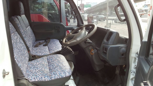 ขายถูกรถกระบะ4ล้อพร้อมใช้งาน ไม่เคยบรรทุกหนักสนใจสอบถามใด้