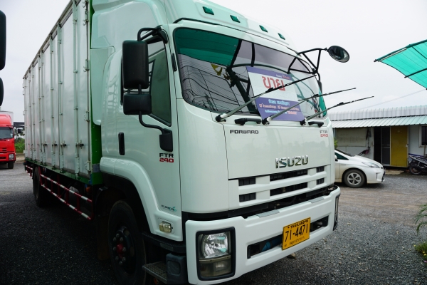 ISUZU FTR 240 ตู้ 10 บาน ISUZU FTR 240 ตู้ 10 บาน
