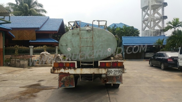 รถบรรทุกน้ำ 6 ล้อ ยี่ห้อ ISUZU  รุ่น FTR  แชซซี FTR11H ปีจดทะเเบียน 2533 ระบบล็อคล้อไฟฟ้า