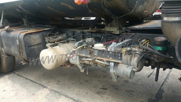 รถบรรทุกน้ำ 6 ล้อ ยี่ห้อ ISUZU  รุ่น FTR  แชซซี FTR11H ปีจดทะเเบียน 2533 ระบบล็อคล้อไฟฟ้า