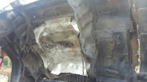 รถบรรทุกน้ำ 6 ล้อ ยี่ห้อ ISUZU  รุ่น FTR  แชซซี FTR11H ปีจดทะเเบียน 2533 ระบบล็อคล้อไฟฟ้า