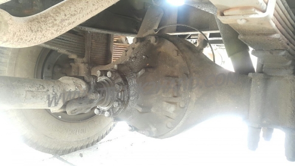 รถบรรทุกน้ำ 6 ล้อ ยี่ห้อ ISUZU  รุ่น FTR  แชซซี FTR11H ปีจดทะเเบียน 2533 ระบบล็อคล้อไฟฟ้า