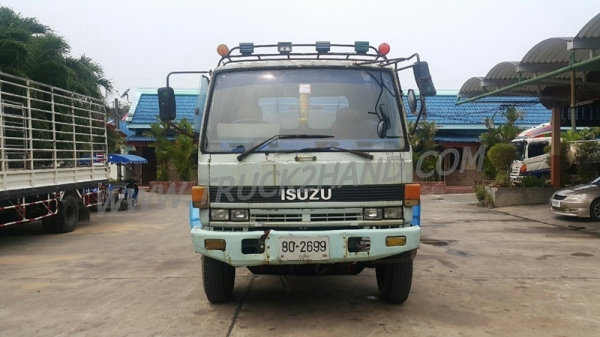 รถบรรทุกน้ำ 6 ล้อ ยี่ห้อ ISUZU  รุ่น FTR  แชซซี FTR11H ปีจดทะเเบียน 2533 ระบบล็อคล้อไฟฟ้า