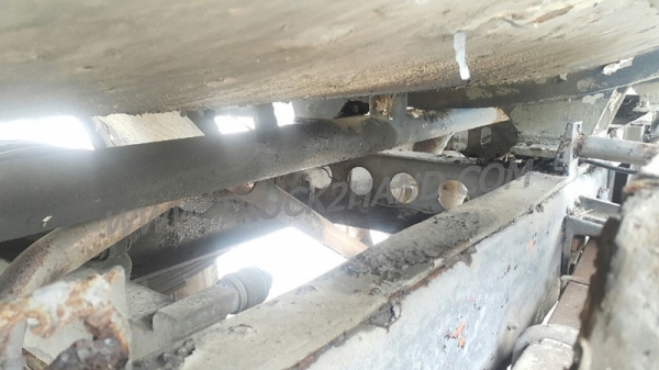 รถบรรทุกน้ำ 6 ล้อ ยี่ห้อ ISUZU  รุ่น FTR  แชซซี FTR11H ปีจดทะเเบียน 2533 ระบบล็อคล้อไฟฟ้า