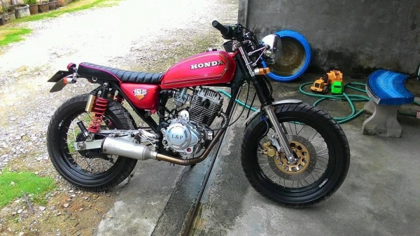 ล้างสต็อค ลดราคาCB250cc CG 150CC ล้างสต็อค จำนวนจำกัดเหลือไม่กี่เครื่องแล้ว ใส่ได้หมด jx cg gto wing MTX แถมสติกเกอร์ HONDA 200 บาทฟรี    ด่วน เหลือ 5 เครื่องเท่านั้นล้างสต็อค เครื่อง CG 150 CB250CC