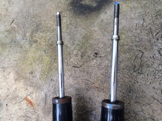 โช๊คหน้าTriton Plus 1คู่ สภาพดีราคา700บาทดูของพระราม2089 0211090 โช๊คหน้าTriton Plus 1คู่ สภาพดีราคา700บาทดูของพระราม2089 0211090