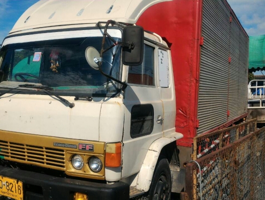 หกล้อ ฮีโน่ FL17-EH700-168แรง ยาง900 บรรทุกตู้แห้ง ยาว7.20ม สภาพดีพร้อมใช้ ทะเบียนพร้อมโอน ราคา 345,000บ ต่อรองได้ ครับ หกล้อ ฮีโน่ FL17-EH700-168แรง ยาง900 บรรทุกตู้แห้ง ยาว7.20ม สภาพดีพร้อมใช้ ทะเบียนพร้อมโอน ราคา 345,000บ ต่อรองได้ ครับ