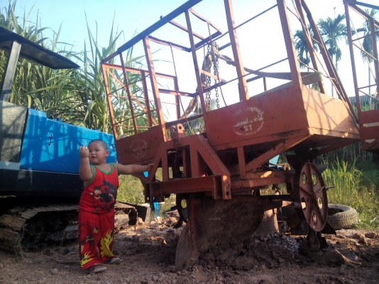 วันนี้วันเดียวครับ ลดสุดๆงดต่อรอง หางปลูกอ้อย70-105แรง ร่องใหญ่ หางใหญ่ พร้อมใช้ถังปุ๋ยแสตนเลส ใช้งานได้เลยครับ