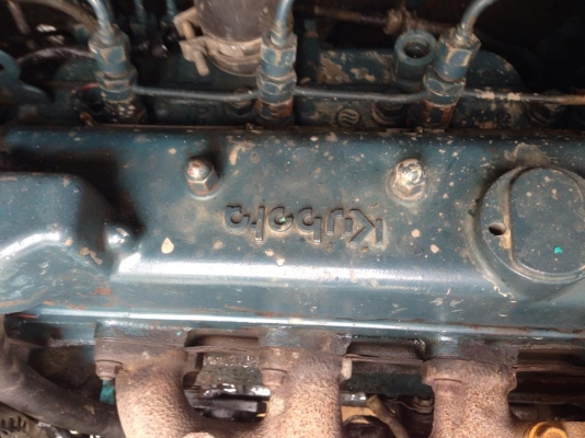 ขายแมคโครคูโบต้าPC35 คอนโทนสั้น สภาพสวยพร้อมใช้งานครับ ขาย 270000 บาท