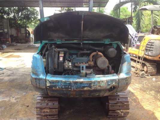 ขายแมคโครคูโบต้าPC35 คอนโทนสั้น สภาพสวยพร้อมใช้งานครับ ขาย 270000 บาท