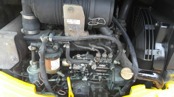 ขาย รถขุด KOMATSU รุ่น PC30MR มือสองญี่ปุ่น แทร็กเหล็กสวย สลักแน่น ทุกส่วน ทำงานไว คันนี้ มีไลน์ใส่หัวกระแทกได้ เอวแน่น มือถือ/LINE ID : 0818753444