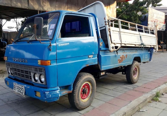 รถบรรทุก 4 ล้อพร้อมใช้งาน เอกสารครบพร้อมโอนแถมกระบะจากญี่ปุ่น