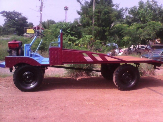 ขายเหมาครับ 3 อย่าง อีแต๋น2คัน เทเลอร์ใหญ่ 1 พ่วง