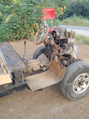 ขายเหมาครับ 3 อย่าง อีแต๋น2คัน เทเลอร์ใหญ่ 1 พ่วง