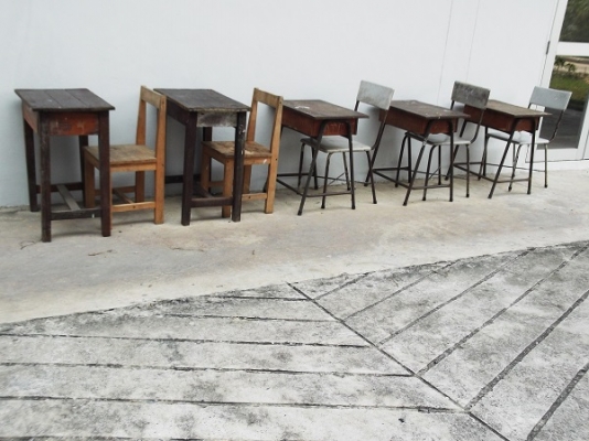 ขายเหมาโต๊ะเก้าอี้นักเรียน5ชุด