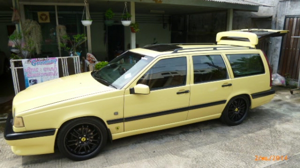 ขายรถ VOLVO 850 TURBO ปี 95 สีเหลือง แต่งเป็น 855t5r