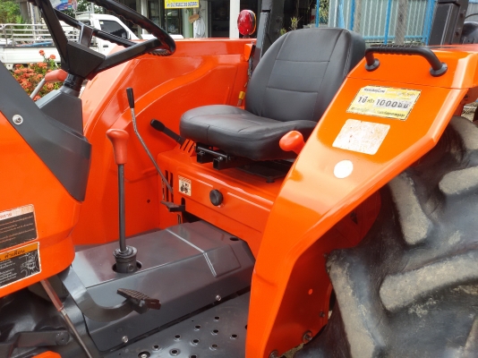 ปัญญาแทรคเตอร์..จัดมาให้ครับ ด่วน!!!คูโบต้า M5000 พร้อมใบมีดคานล่าง และผาน CMT 6&times;24 เล่มทะเบียนพร้อม จัดส่ง อ.กงไกรลาศ จ.สุโขทัย