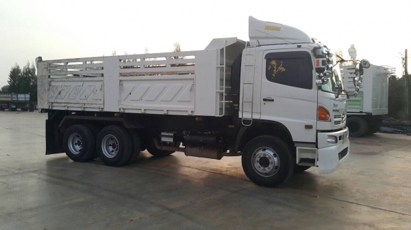 ขายด่วนสิบล้อดั้มสองเพลาFM1A344 ปี55 รถสวยใช้น้อย สภาพพร้อมใช้ ขายด่วนสิบล้อดั้มสองเพลาFM1A344 ปี55 รถสวยใช้น้อย สภาพพร้อมใช้