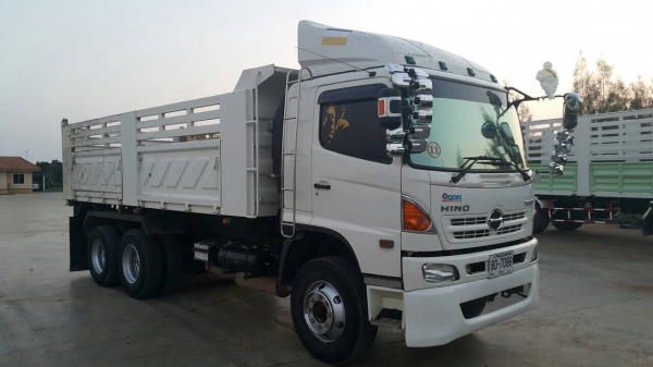 ขายด่วนสิบล้อดั้มสองเพลาFM1A344 ปี55 รถสวยใช้น้อย สภาพพร้อมใช้ ขายด่วนสิบล้อดั้มสองเพลาFM1A344 ปี55 รถสวยใช้น้อย สภาพพร้อมใช้