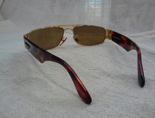 แว่นตาแบรนด์ผู้พิทักษ์สันติราษฎร์ POLICE made in Italy แว่นตาแบรนด์ผู้พิทักษ์สันติราษฎร์ POLICE made in Italy