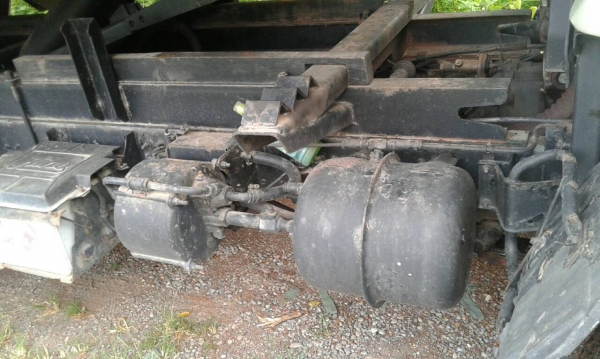 รถฮีโน่ 6 ล้อดั้ม KM - 777. 117 แรงม้า. ปี 36   สนใจติดต่อ  081 - 6079515