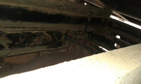 รถฮีโน่ 6 ล้อดั้ม KM - 777. 117 แรงม้า. ปี 36   สนใจติดต่อ  081 - 6079515