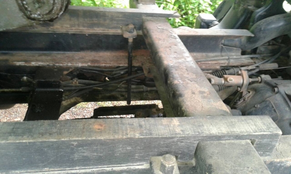 รถฮีโน่ 6 ล้อดั้ม KM - 777. 117 แรงม้า. ปี 36   สนใจติดต่อ  081 - 6079515