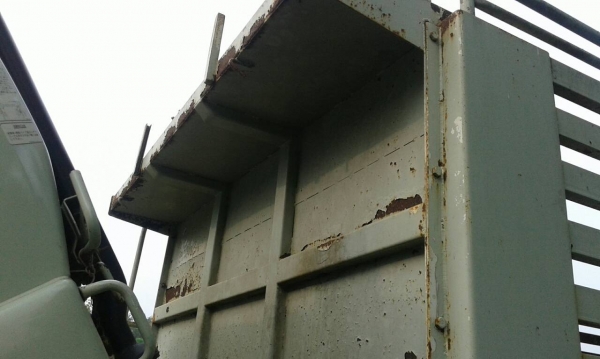 รถฮีโน่ 6 ล้อดั้ม KM - 777. 117 แรงม้า. ปี 36   สนใจติดต่อ  081 - 6079515