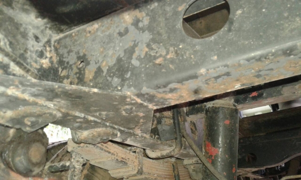 รถฮีโน่ 6 ล้อดั้ม KM - 777. 117 แรงม้า. ปี 36   สนใจติดต่อ  081 - 6079515