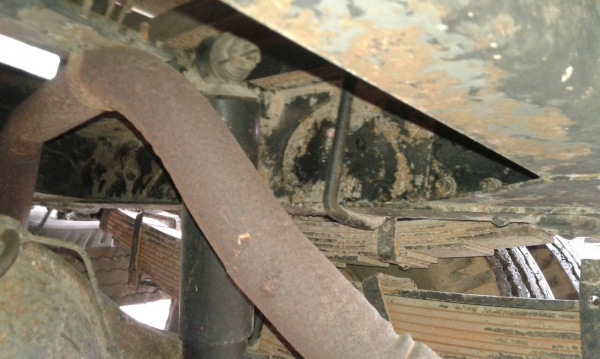 รถฮีโน่ 6 ล้อดั้ม KM - 777. 117 แรงม้า. ปี 36   สนใจติดต่อ  081 - 6079515