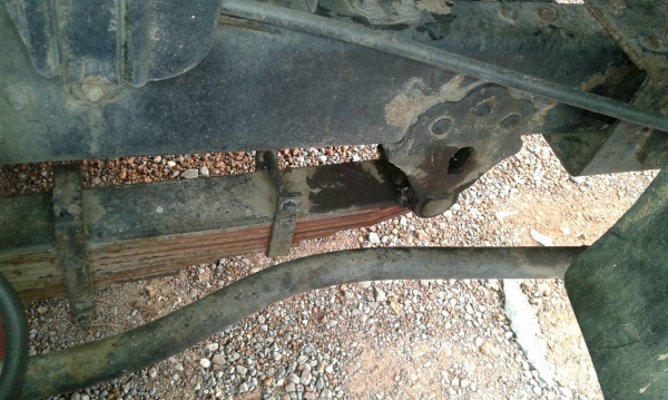 รถฮีโน่ 6 ล้อดั้ม KM - 777. 117 แรงม้า. ปี 36   สนใจติดต่อ  081 - 6079515