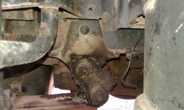 รถฮีโน่ 6 ล้อดั้ม KM - 777. 117 แรงม้า. ปี 36   สนใจติดต่อ  081 - 6079515