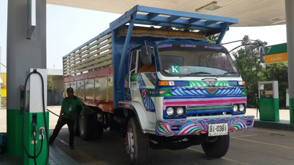 10ล้อISUZUดั้มพ์ จัมโบ้2เพลาแท้ แชชซีใหญ่ เครื่องดี 6HE1 195 แรง สโลว์อินเตอร์4 SPEED เกียร์ร็อค6เกียร์ ดูรถได้ที่อ.ประทาย จ.นครราชสีมา (ราคา650000บาท) ID LINE ps5599