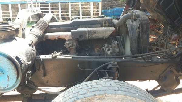 10ล้อISUZUดั้มพ์ จัมโบ้2เพลาแท้ แชชซีใหญ่ เครื่องดี 6HE1 195 แรง สโลว์อินเตอร์4 SPEED เกียร์ร็อค6เกียร์ ดูรถได้ที่อ.ประทาย จ.นครราชสีมา (ราคา650000บาท) ID LINE ps5599