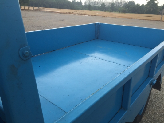 รถอีซูซุ 4 ล้อ NKR 88 แรงม้า. ปี 36.   สนใจติดต่อ  081 - 6079515