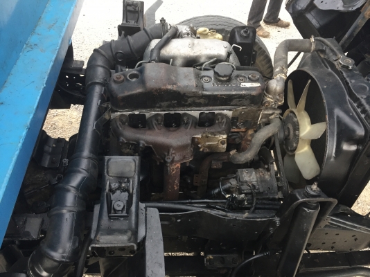 รถอีซูซุ 4 ล้อ NKR 88 แรงม้า. ปี 36.   สนใจติดต่อ  081 - 6079515