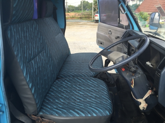 รถอีซูซุ 4 ล้อ NKR 88 แรงม้า. ปี 36.   สนใจติดต่อ  081 - 6079515